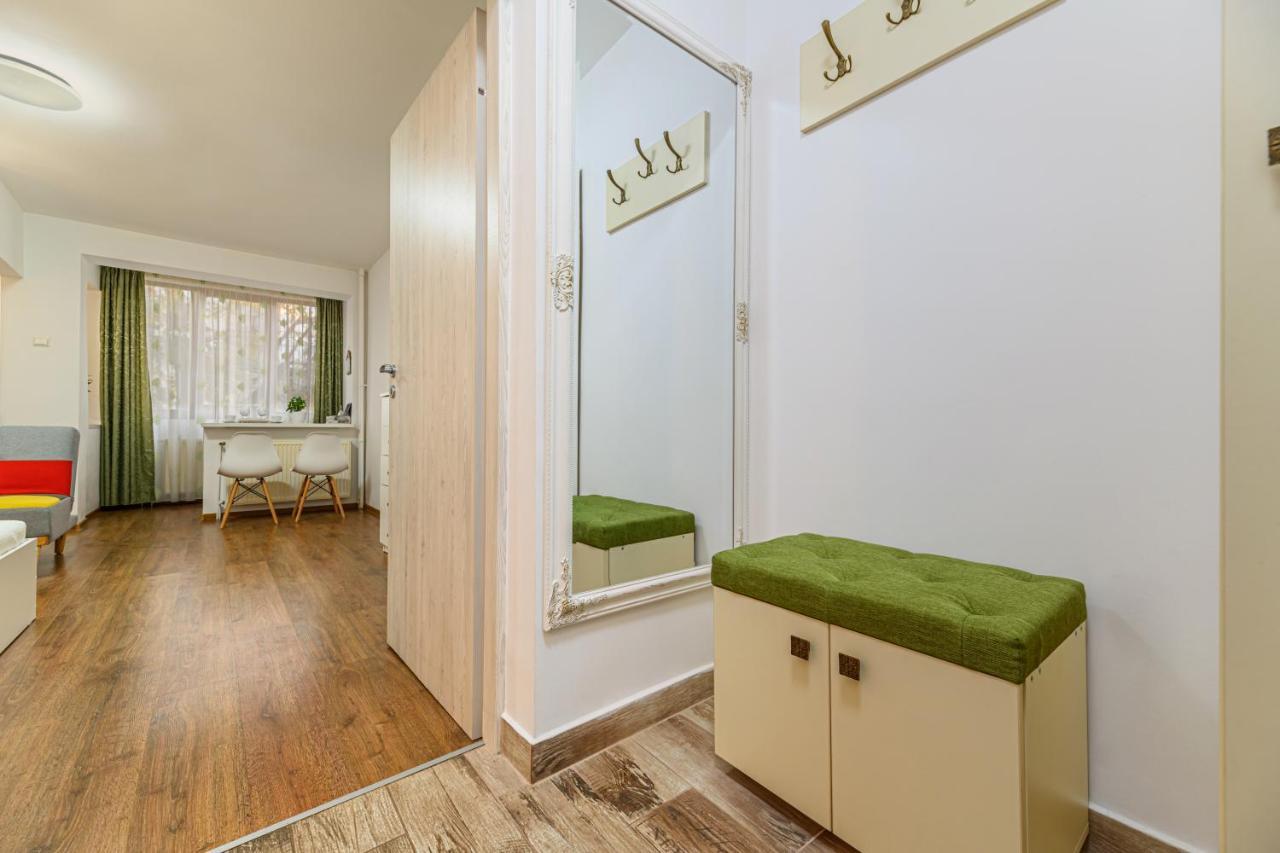 Jad - Family - Apartments & Studios Брашов Екстериор снимка