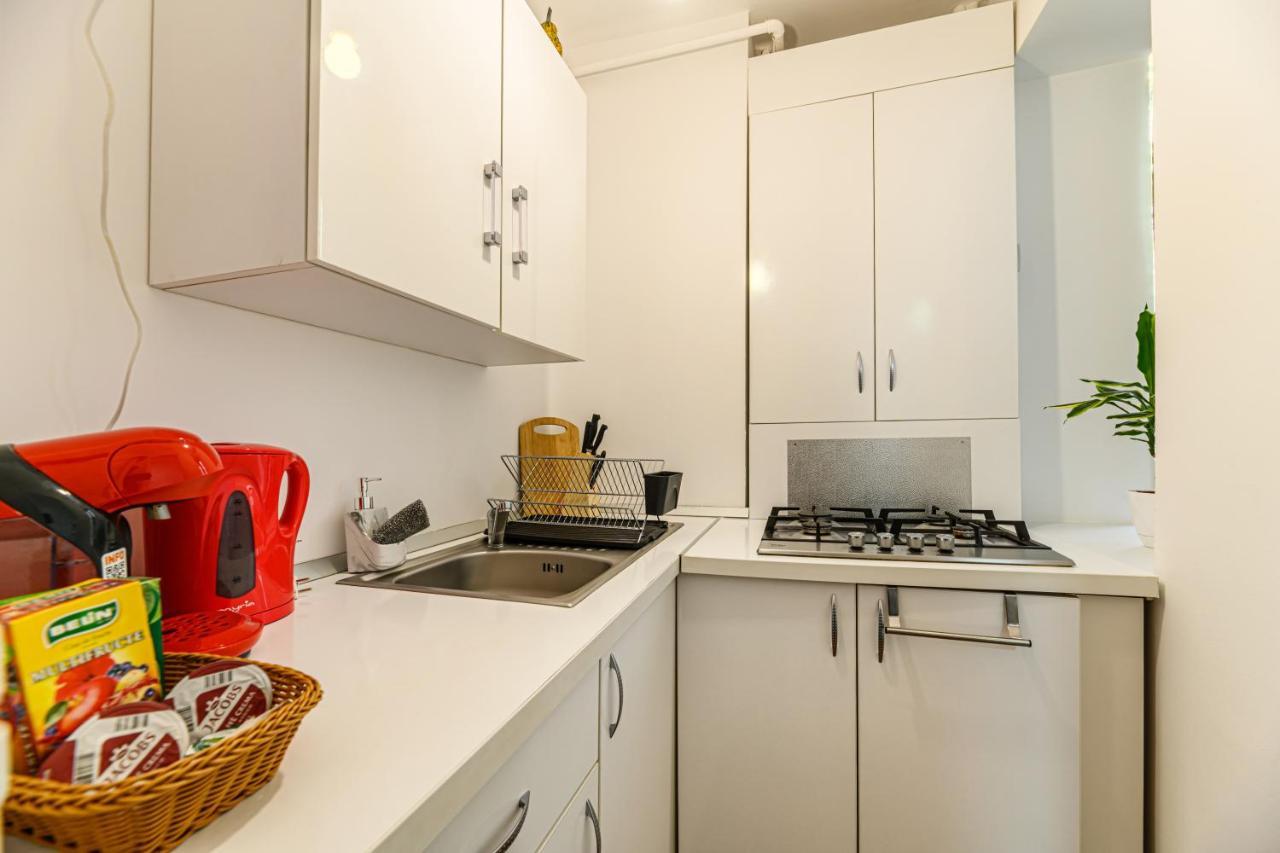 Jad - Family - Apartments & Studios Брашов Екстериор снимка
