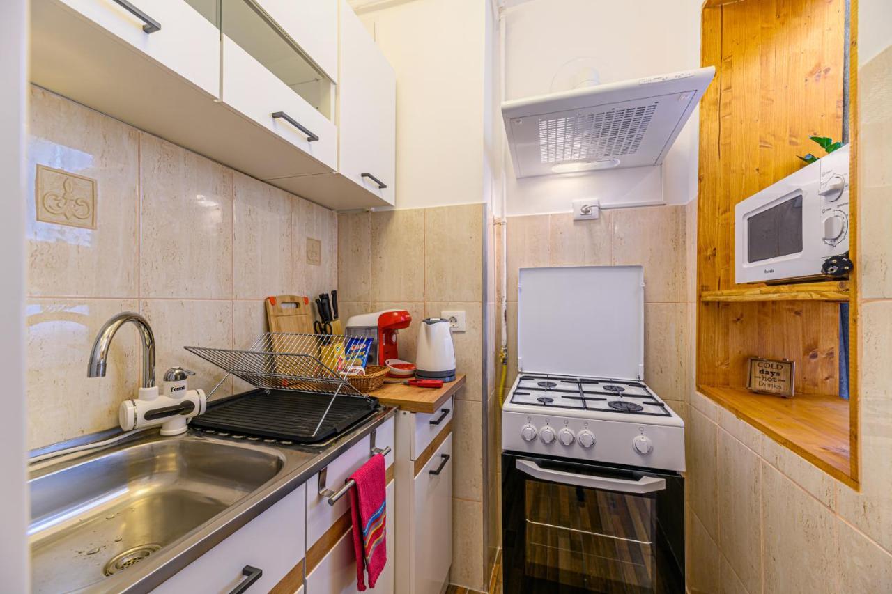 Jad - Family - Apartments & Studios Брашов Екстериор снимка