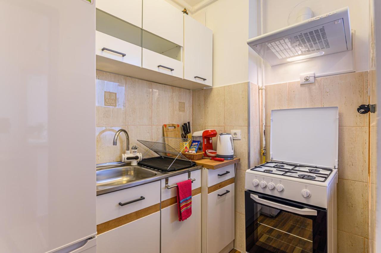Jad - Family - Apartments & Studios Брашов Екстериор снимка